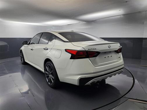 2019 Nissan Altima 2.5 Platinum