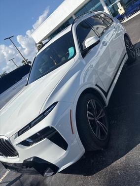 2024 BMW X7 xDrive40i