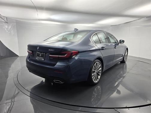 2023 BMW 530 i