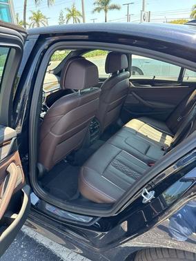 Carbon Black Metallic 2021 BMW M550 i xDrive