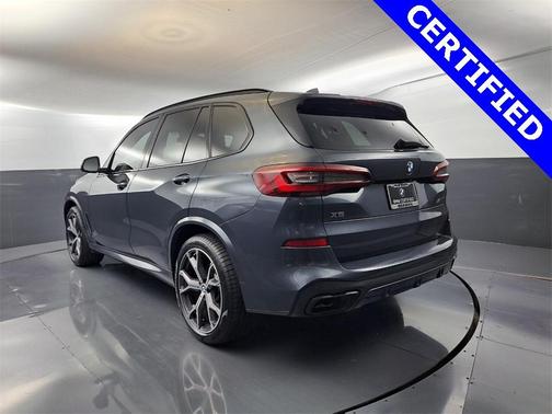 2022 BMW X5 M50i