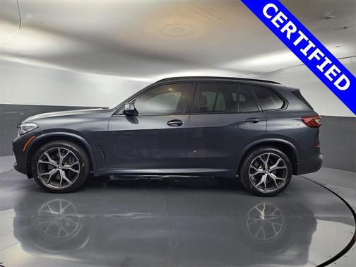 2022 BMW X5 M50i