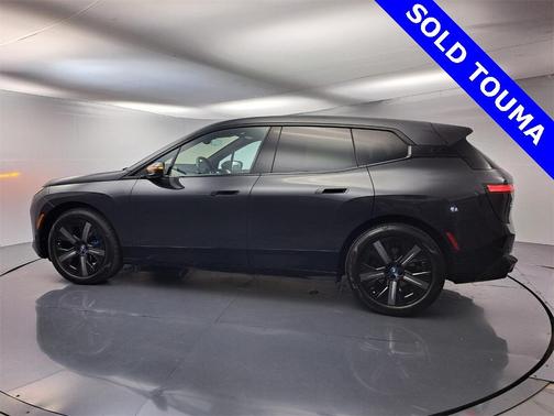 2025 BMW iX xDrive50