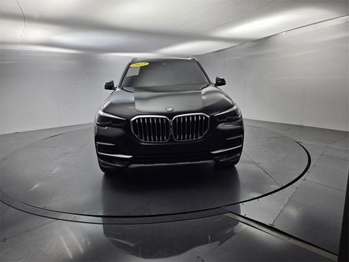 2023 BMW X5 sDrive40i