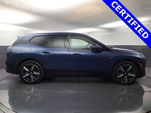 2025 BMW iX xDrive50