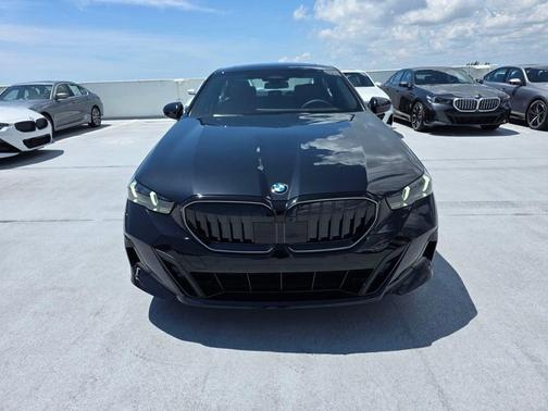 Black Sapphire Metallic 2027 BMW 530 i