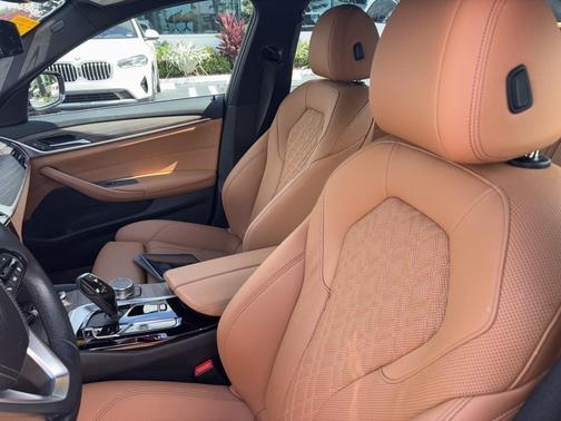 2023 BMW 530e 530e