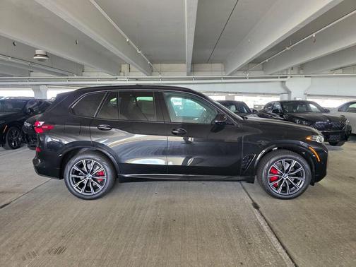 Black Sapphire Metallic 2026 BMW X5 sDrive40i