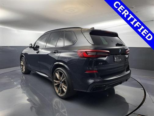 2021 BMW X5 M50i