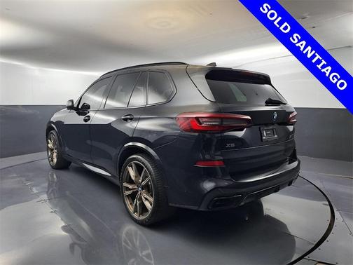 2021 BMW X5 M50i
