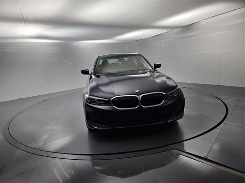 2023 BMW 330 i