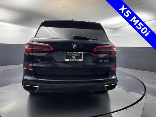2020 BMW X5 M50i