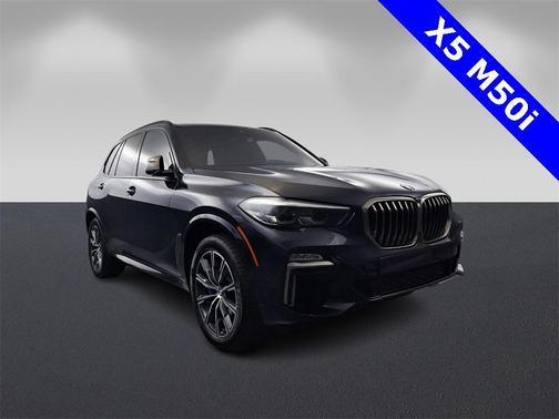 2020 BMW X5 M50i