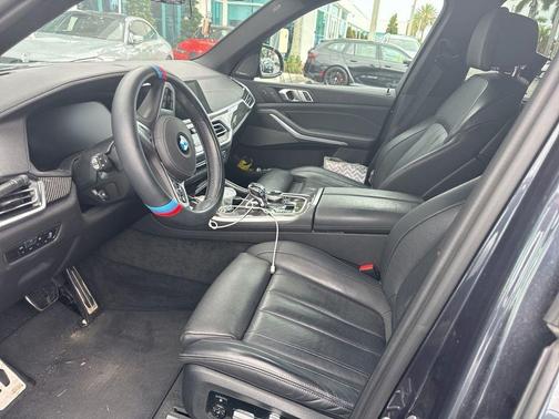 Arctic Gray Metallic 2022 BMW X5 M50i
