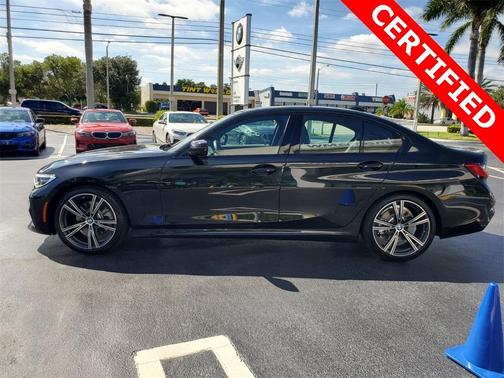 Photo 3 of 28 of 2020 BMW 330 i