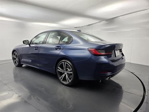 2023 BMW 330 i