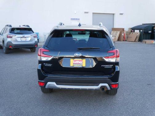 2022 Subaru Forester Touring