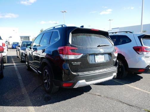 2022 Subaru Forester Touring