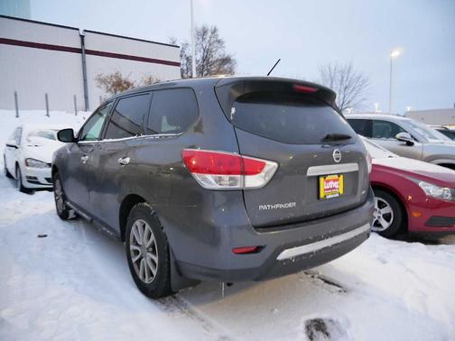 2014 Nissan Pathfinder S