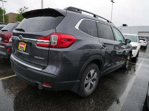 2022 Subaru Ascent Premium 7-Passenger
