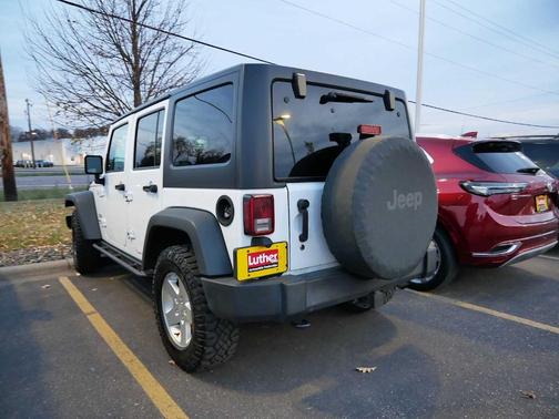 2016 Jeep Wrangler Unlimited Sport