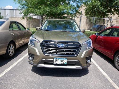 2022 Subaru Forester Premium