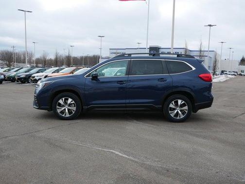 2023 Subaru Ascent Premium 8-Passenger