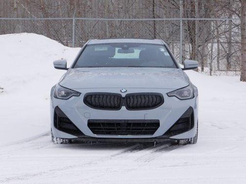 2022 BMW 230 i