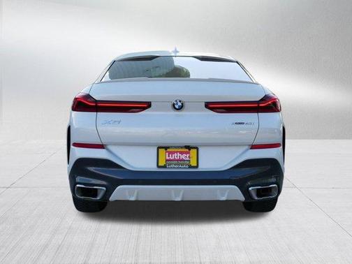 2023 BMW X6 xDrive40i