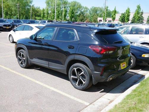 Mosaic Black Metallic 2022 Chevrolet Trailblazer RS