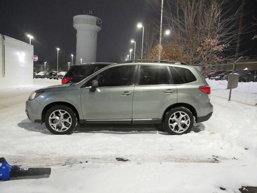 2017 Subaru Forester 2.5i Touring
