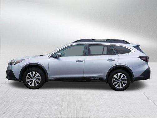 Ice Silver Metallic 2020 Subaru Outback Premium