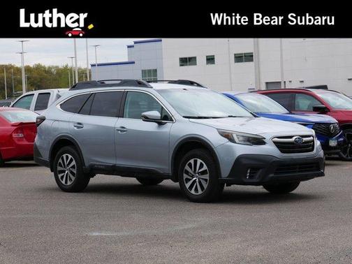 Ice Silver Metallic 2020 Subaru Outback Premium