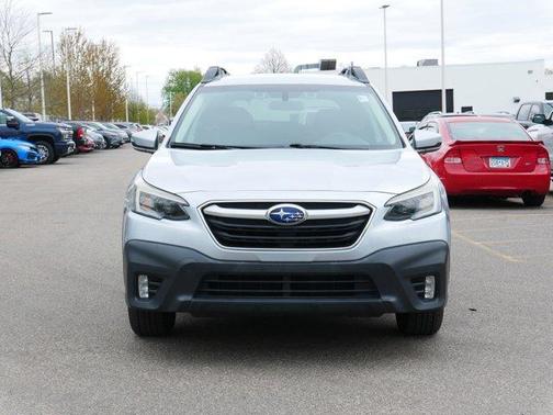 Ice Silver Metallic 2020 Subaru Outback Premium