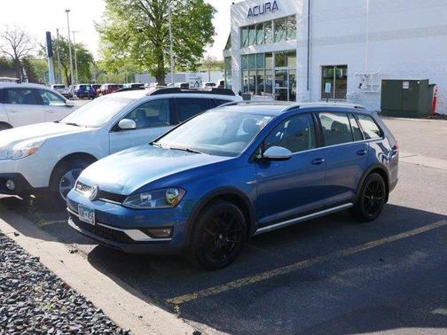 Silk Blue Metallic 2017 Volkswagen Golf Alltrack TSI SE