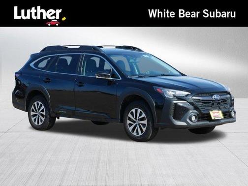 Crystal Black Silica 2023 Subaru Outback Premium