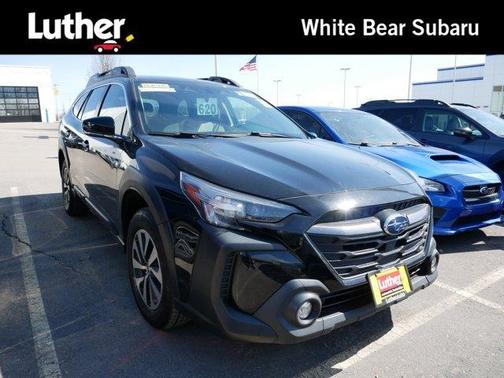 Crystal Black Silica 2023 Subaru Outback Premium