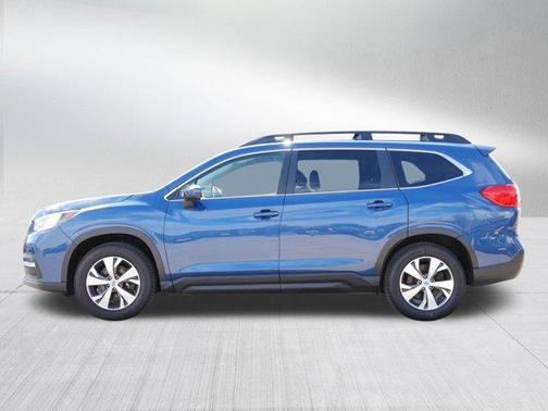 2022 Subaru Ascent Premium 8-Passenger
