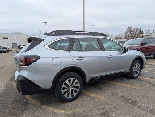 2021 Subaru Outback Base (CVT)