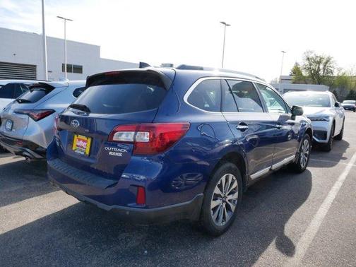 Lapis Blue Pearl 2017 Subaru Outback 2.5i Touring