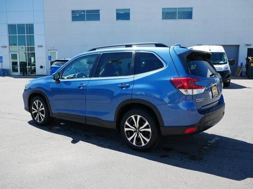 Horizon Blue Pearl 2019 Subaru Forester Limited