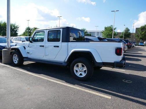 2023 Jeep Gladiator Sport