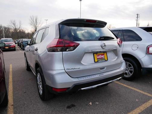2018 Nissan Rogue S