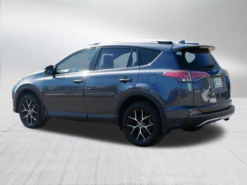 Magnetic Gray Metallic 2016 Toyota RAV4 SE