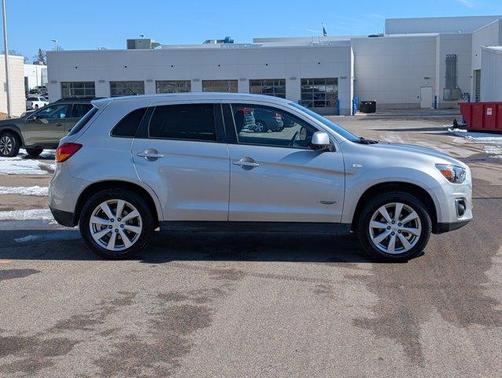 2013 Mitsubishi Outlander Sport ES