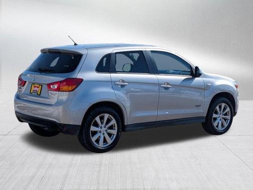 2013 Mitsubishi Outlander Sport ES