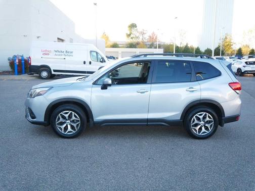 2023 Subaru Forester 2.5i Premium