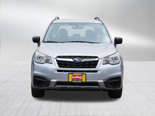 Ice Silver Metallic 2018 Subaru Forester 2.5i