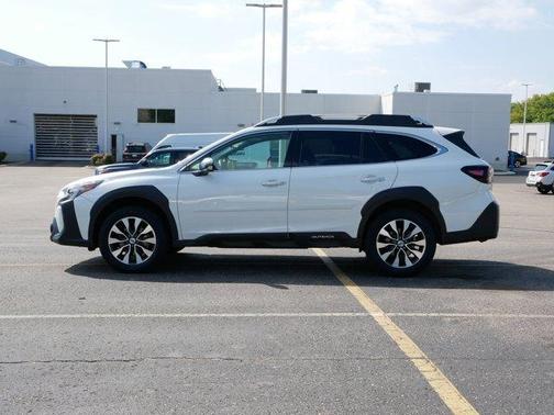 2024 Subaru Outback Touring