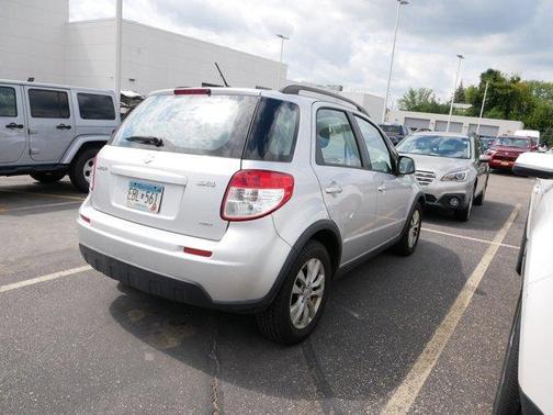 2013 Suzuki SX4 Premium